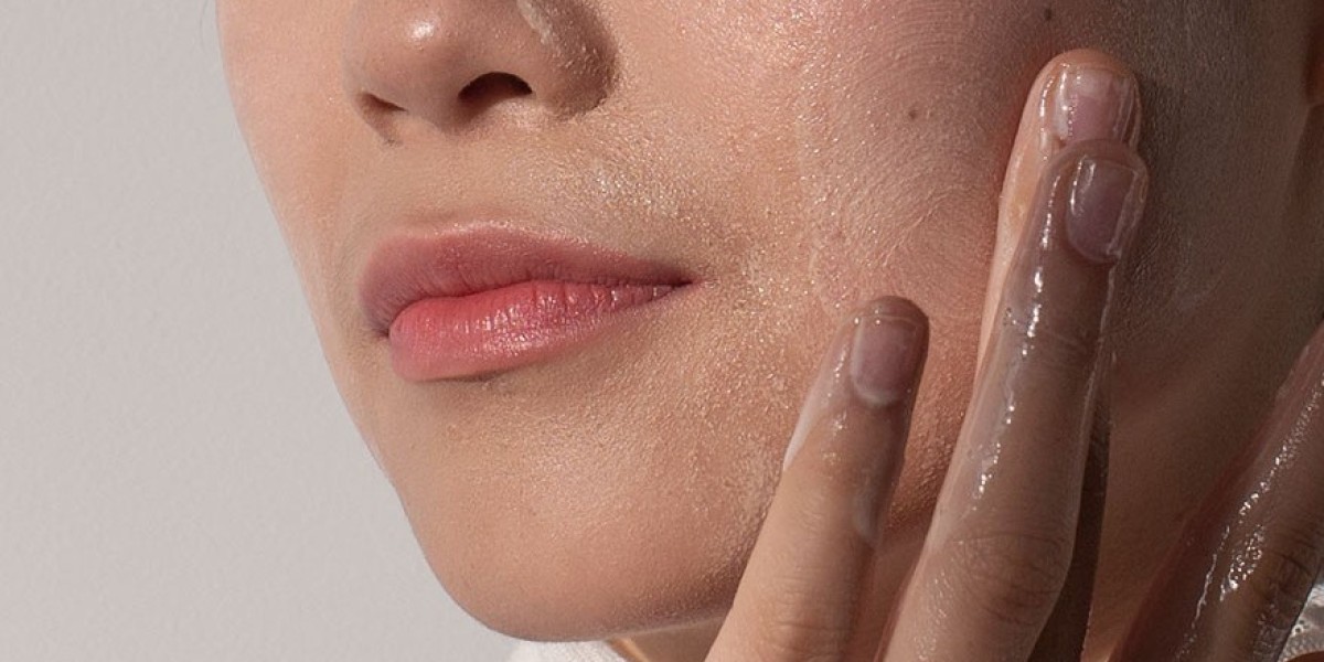 Quick and Easy Skincare Hacks for Women