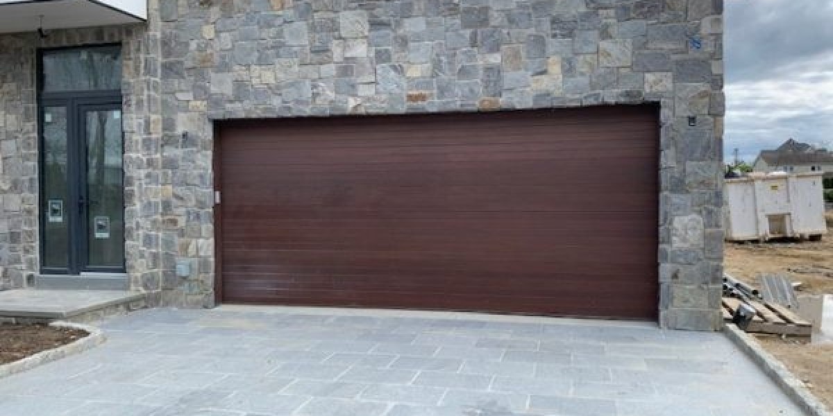 A DIY Guide to Keeping Your Garage Door in Top Condition in Dallas