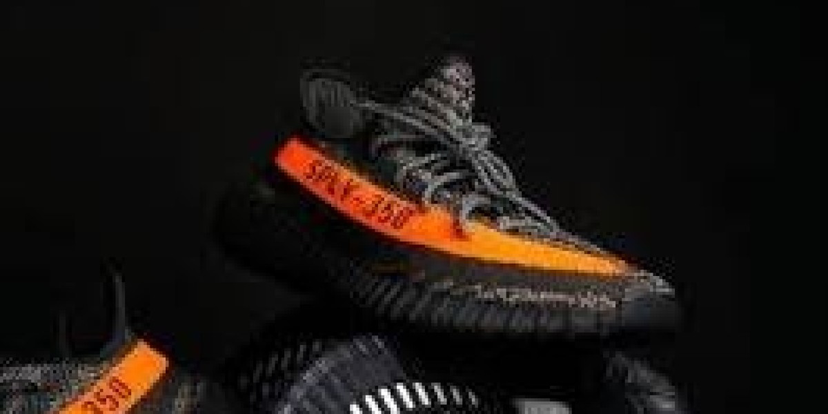 Yeezy鞋子銷量解析：時尚與功能的完美結合