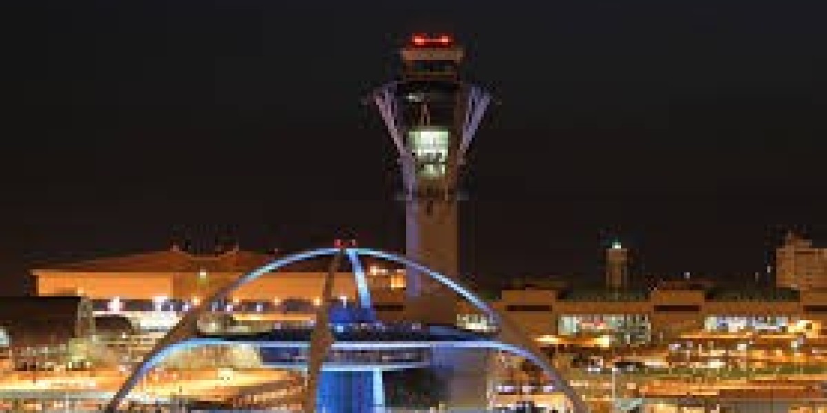 Delta Airlines at LAX: Navigating the Hub of the West Coast