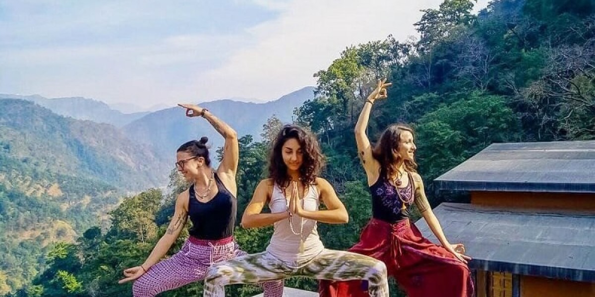 Journey to Self-Discovery Rishikesh Yogpeeth Retreat