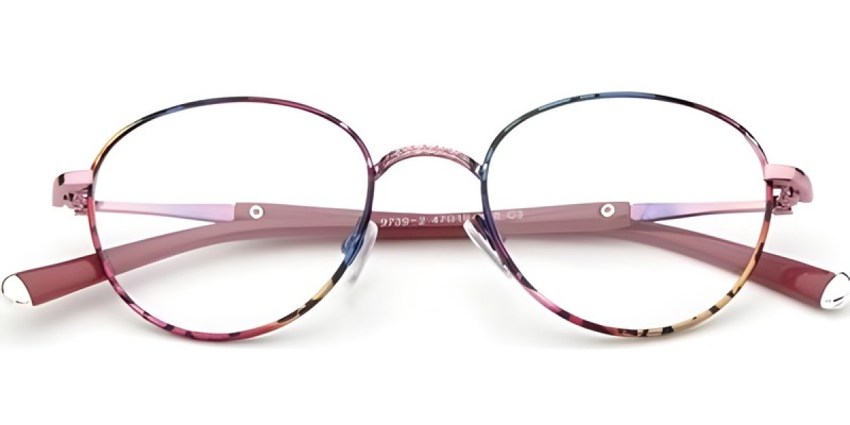 The Eyeglasses Present The Curves You Want To Balance The Facial Lines