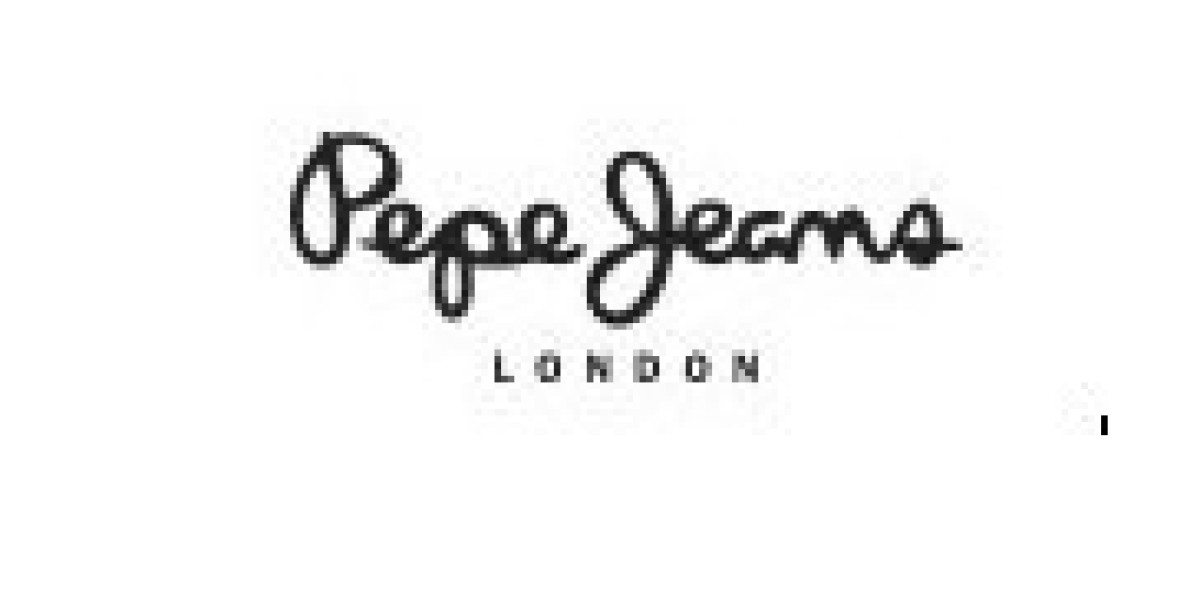 Discover premium-quality jeans for men in stylish fits at Pepe Jeans India.