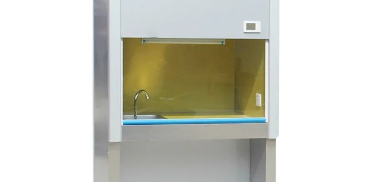 Application of Fume Hood in Laboratory