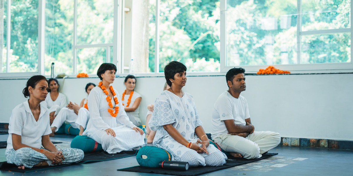 yoga school in rishikesh