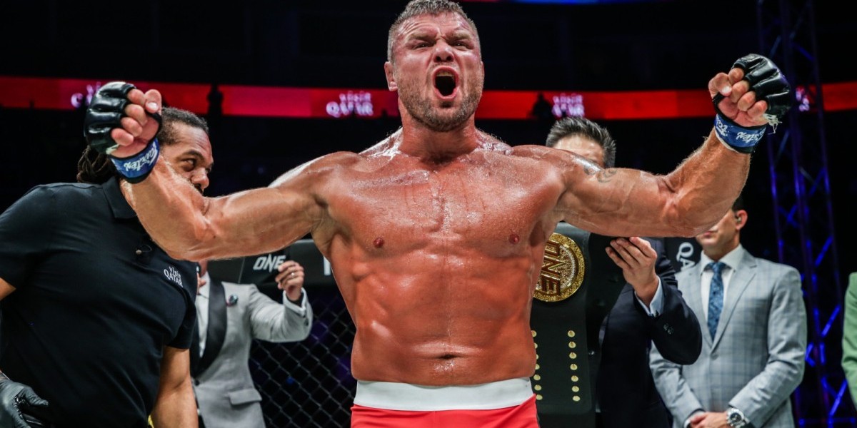 Свежие новости из мира MMA и UFC: все о боях, бойцах и грядущих турнирах