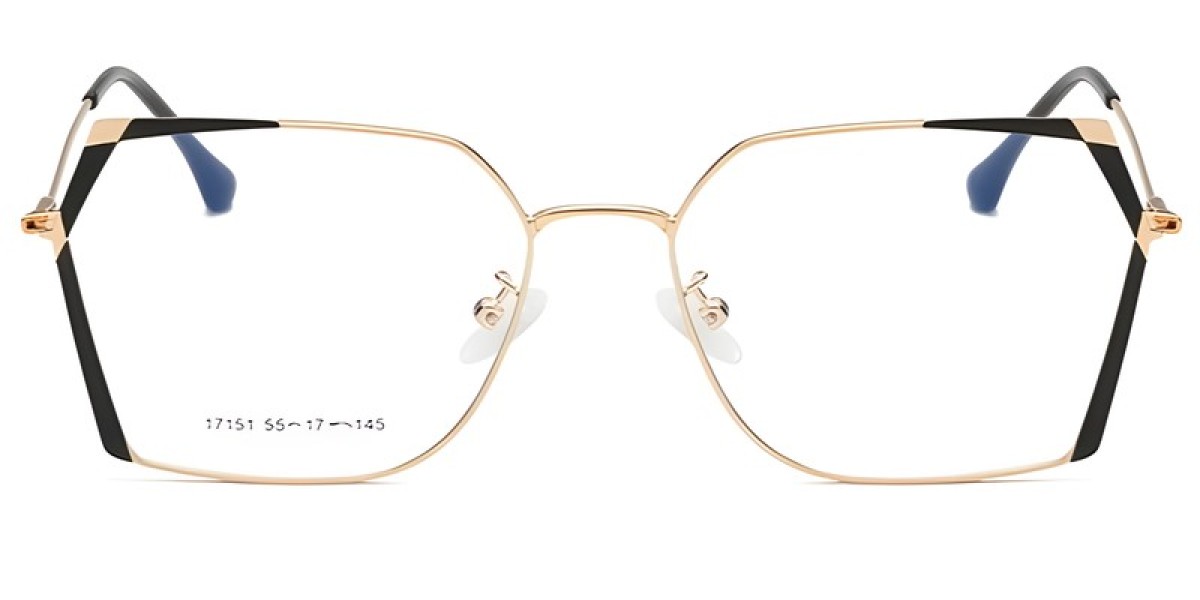 The Eyeglasses Frame Should Be Kept At The Correct Forward Tilt Angle