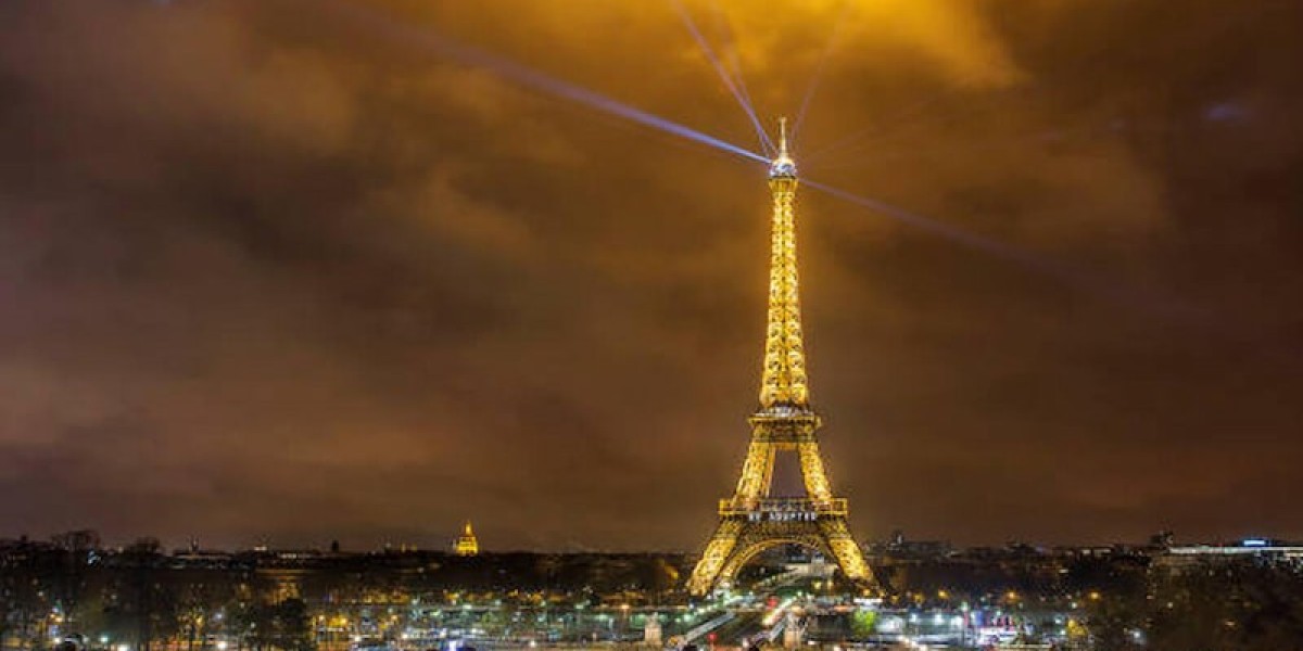 7 Unforgettable New Year's Eve Experiences in France