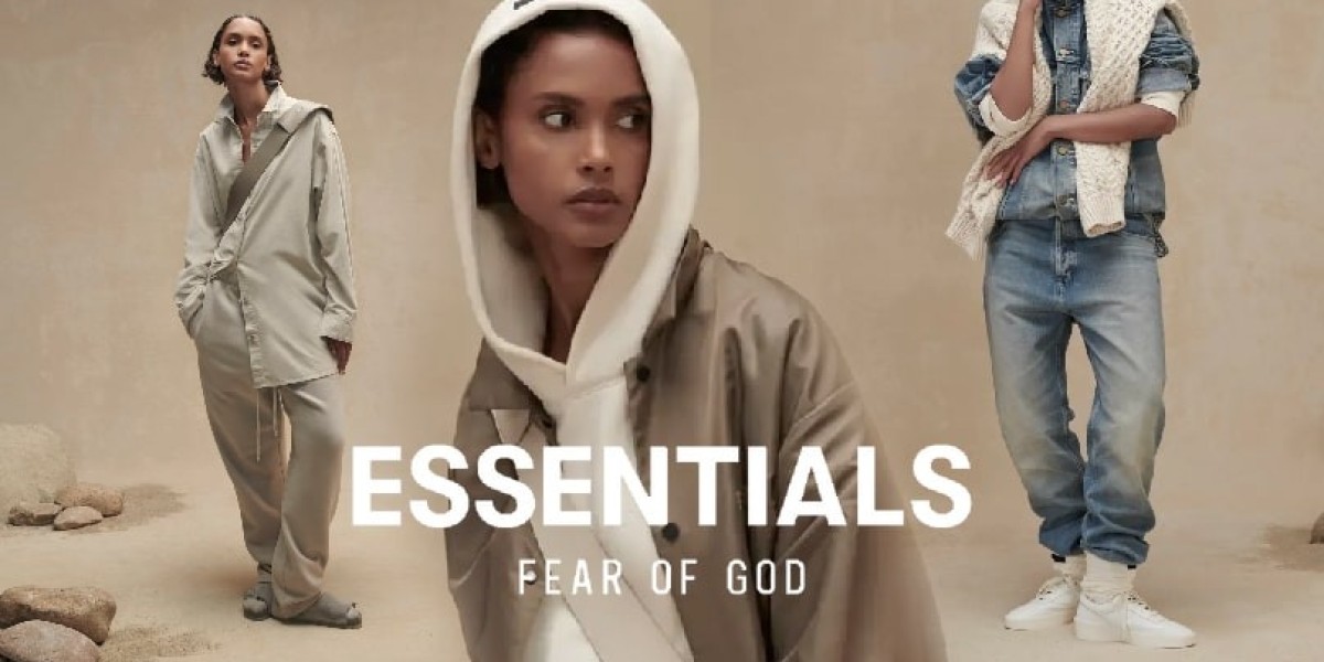 Essentials Clothing: A Trendy Streetwear Brand