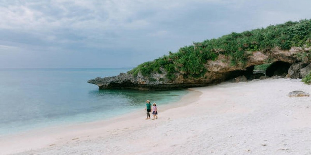 Japan’s Coastal Charms: Beaches, Islands, and Seaside Towns to Explore