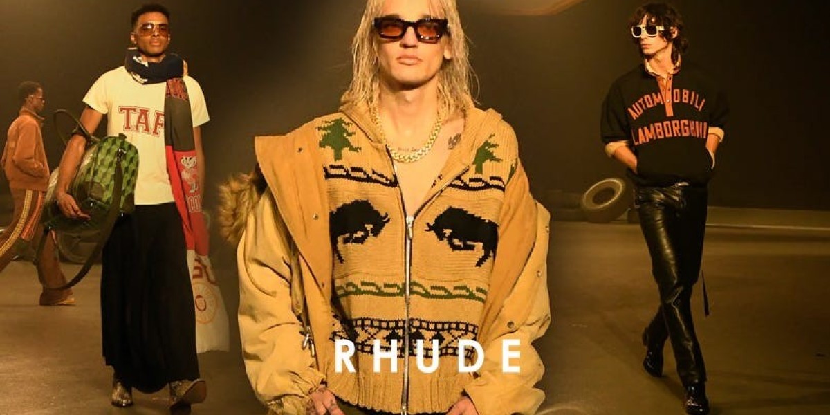 Discover the Rhude Official style: Unique and Comfortable Fashion