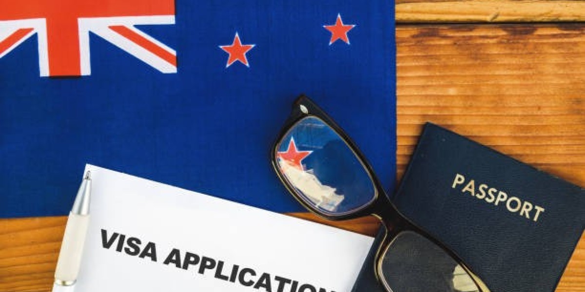 Step-by-Step Guide to Getting a New Zealand Tourist Visa from the UAE