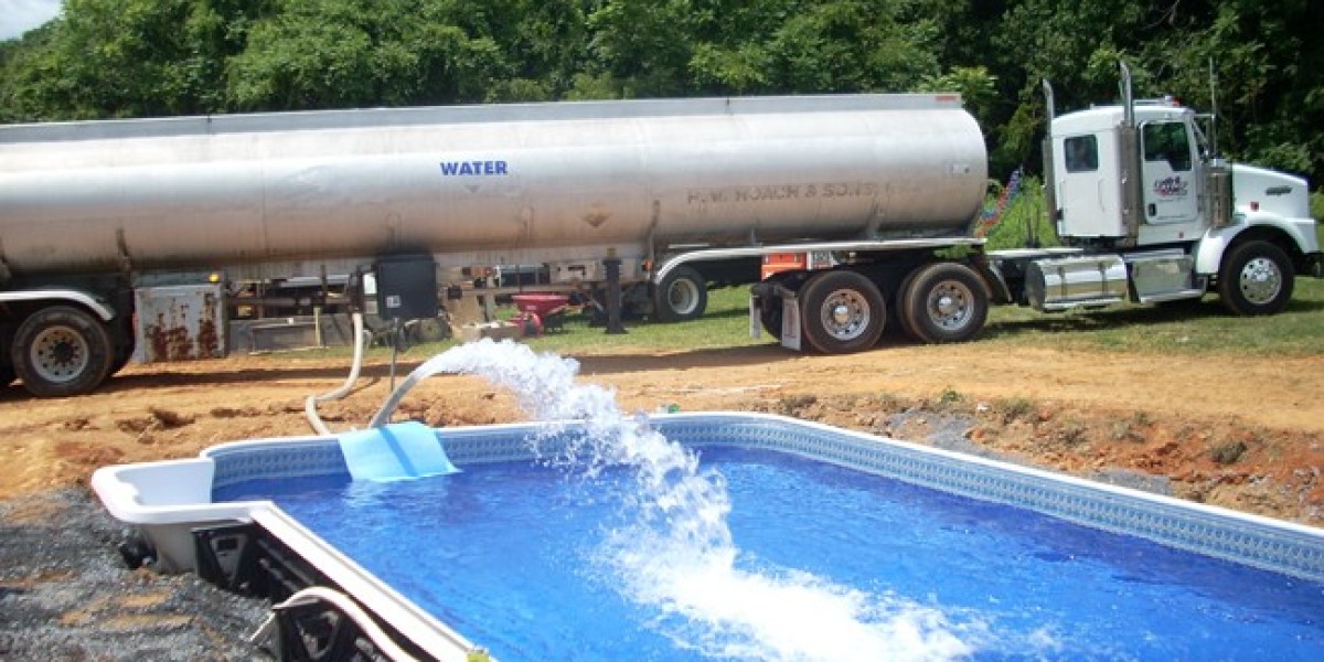 How Swimming Pool Water Delivery Saves Time and Hassle