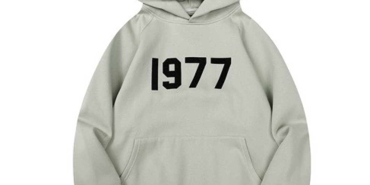 How Essentials Hoodies Became a Global Phenomenon