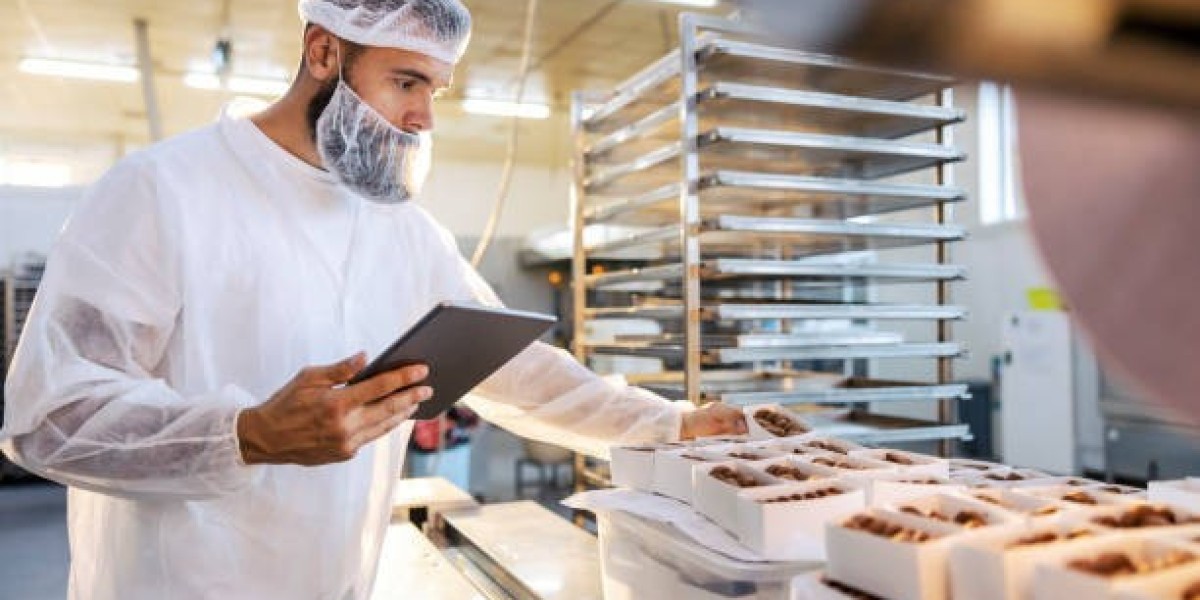 A Complete Guide to Hiring Food Safety Consultants in Sharjah