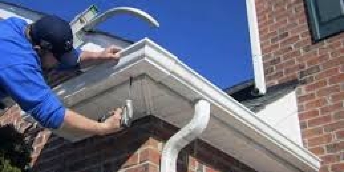 How to Fix Leaking Gutters: Professional Repair Solutions