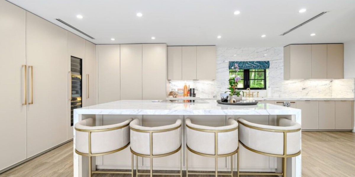 The Ultimate Guide to Luxury Designer Kitchens: Elevating Your Culinary Space