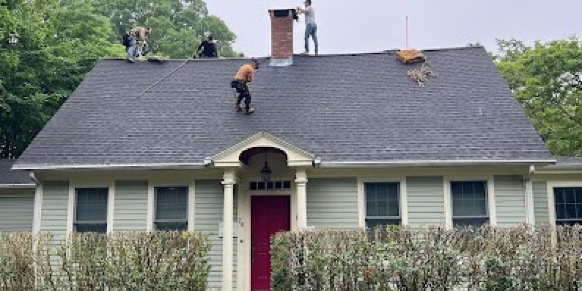 Top Roofing Services in Stonington, CT by CD Roofing