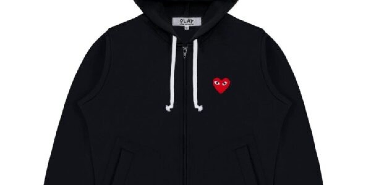 CDG Hoodie: A Perfect Blend of Style, Comfort, and Sophistication