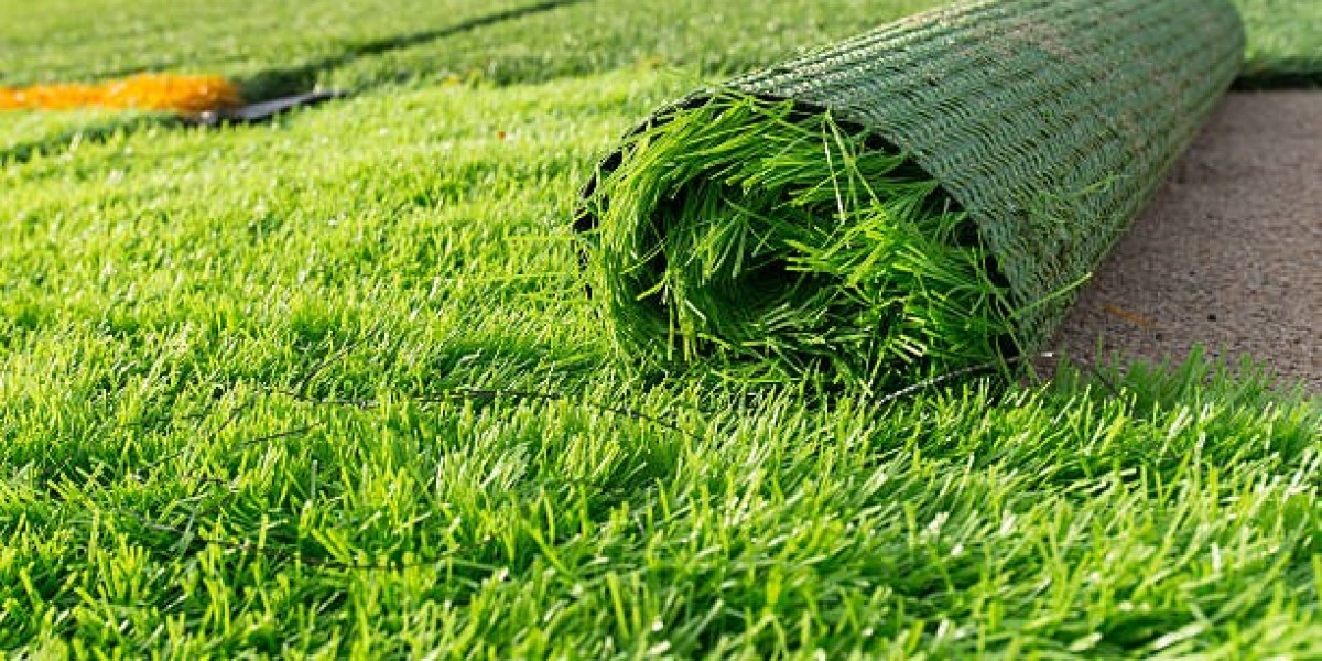 Choosing the Best Artificial Grass for Events in Dubai: A Personal Journey