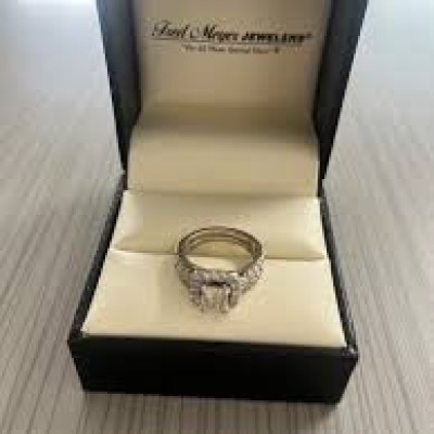 Best Deals on Fred Meyer Jewelers Profile Picture