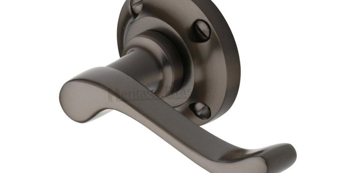 Bronze Door Handles vs Other Materials: Which is the Best for Your Home?