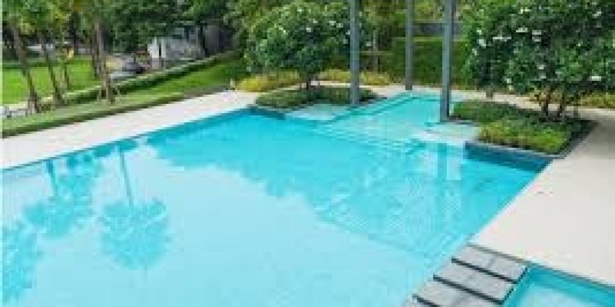 Fibreglass Pool Resurfacing in Sydney: Restore & Revamp Your Pool